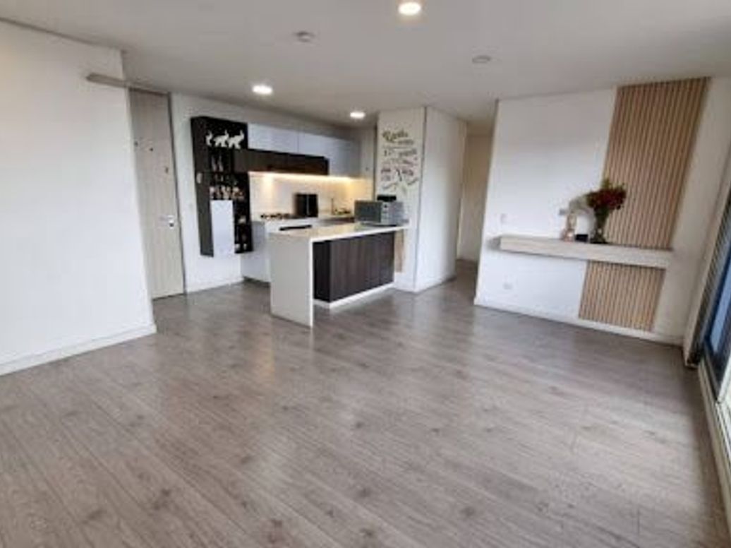 Apartamento de 3 alcobas en venta en Super Manzana 1, Bogotá, 74 m² · foto 3 de 20