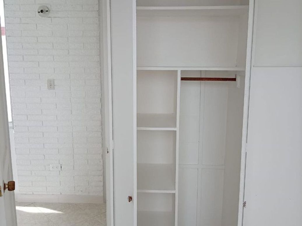 Apartamento de 4 alcobas en venta en Nueva Tibabuyes, Bogotá, 64 m² · foto 12 de 19