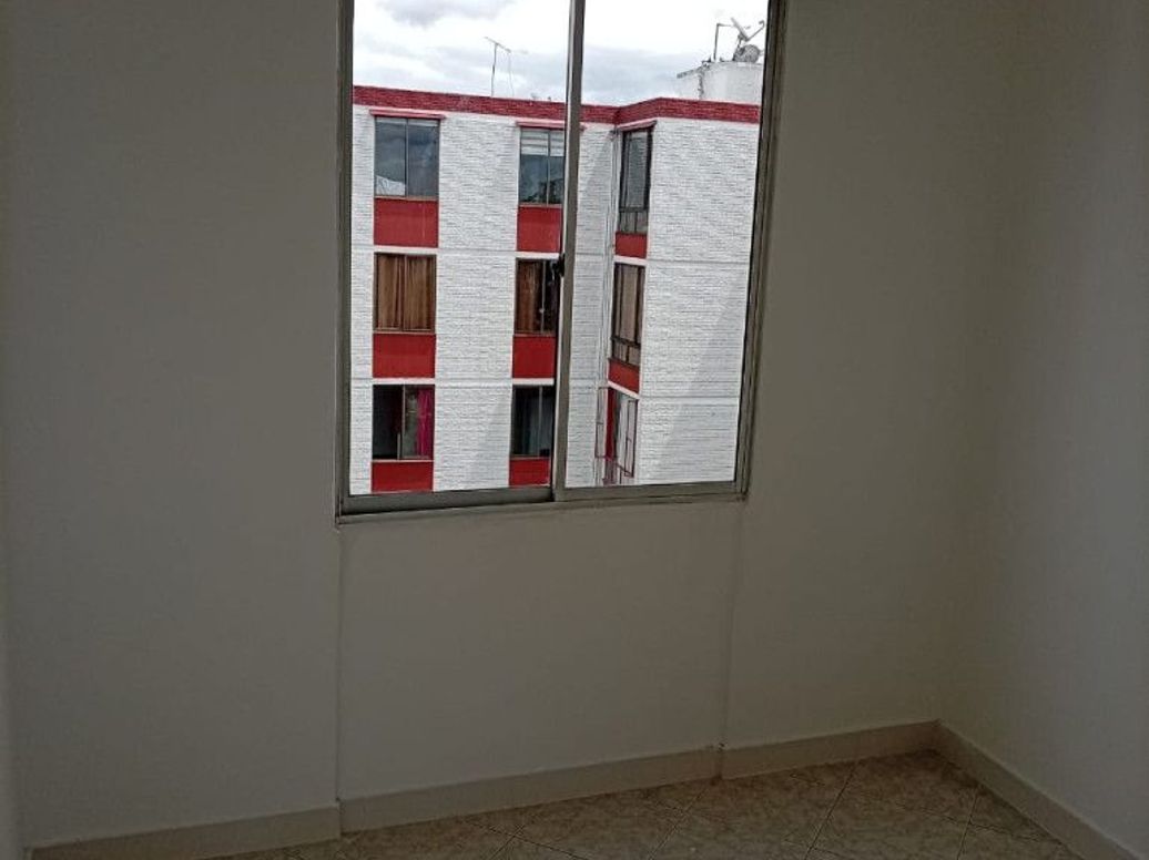 Apartamento de 4 alcobas en venta en Nueva Tibabuyes, Bogotá, 64 m² · foto 11 de 19