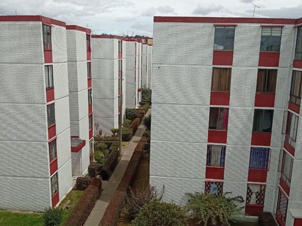 Apartamento de 4 alcobas en venta en Nueva Tibabuyes, Bogotá, 64 m² · foto 2 de 19