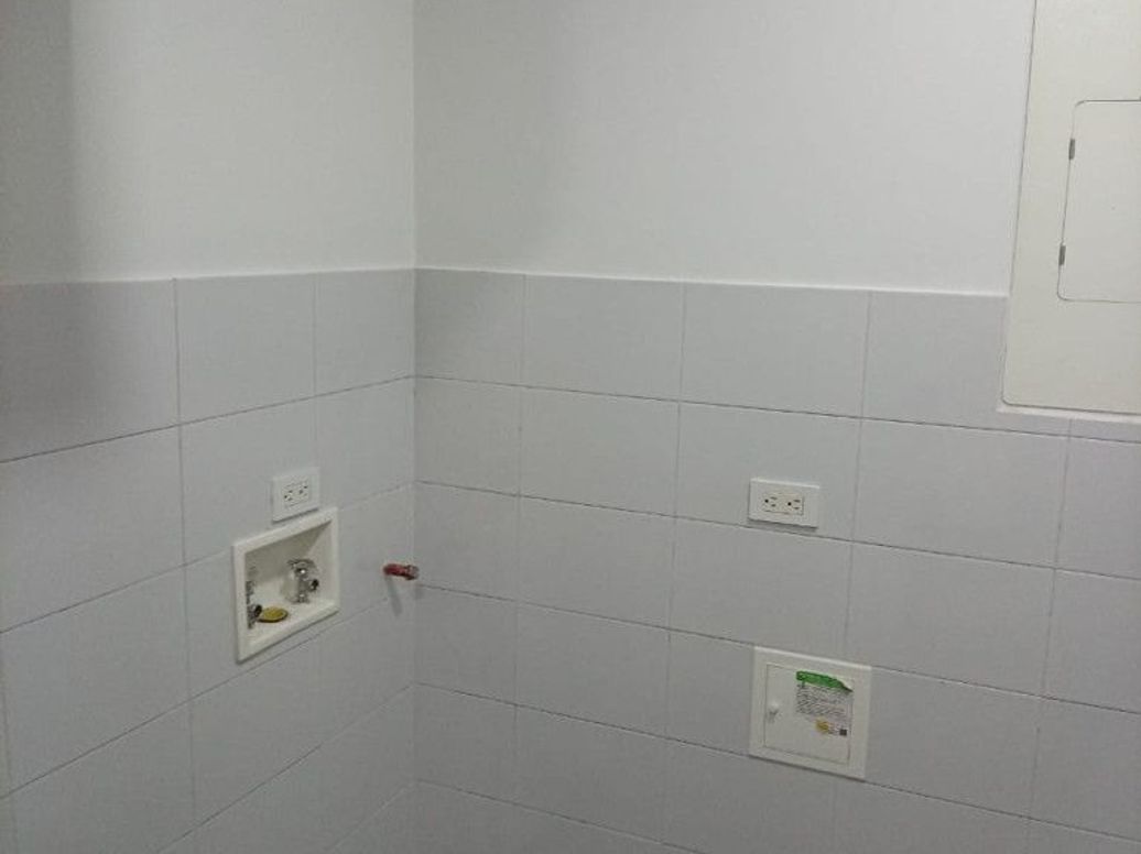Apartamento de 1 alcoba en venta en San Patricio, Bogotá, 50 m² · foto 5 de 12