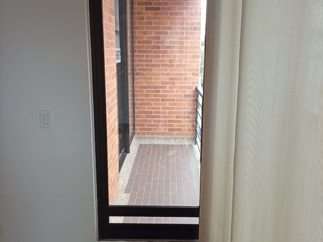 Apartamento de 1 alcoba en venta en San Patricio, Bogotá, 50 m² · foto 7 de 12