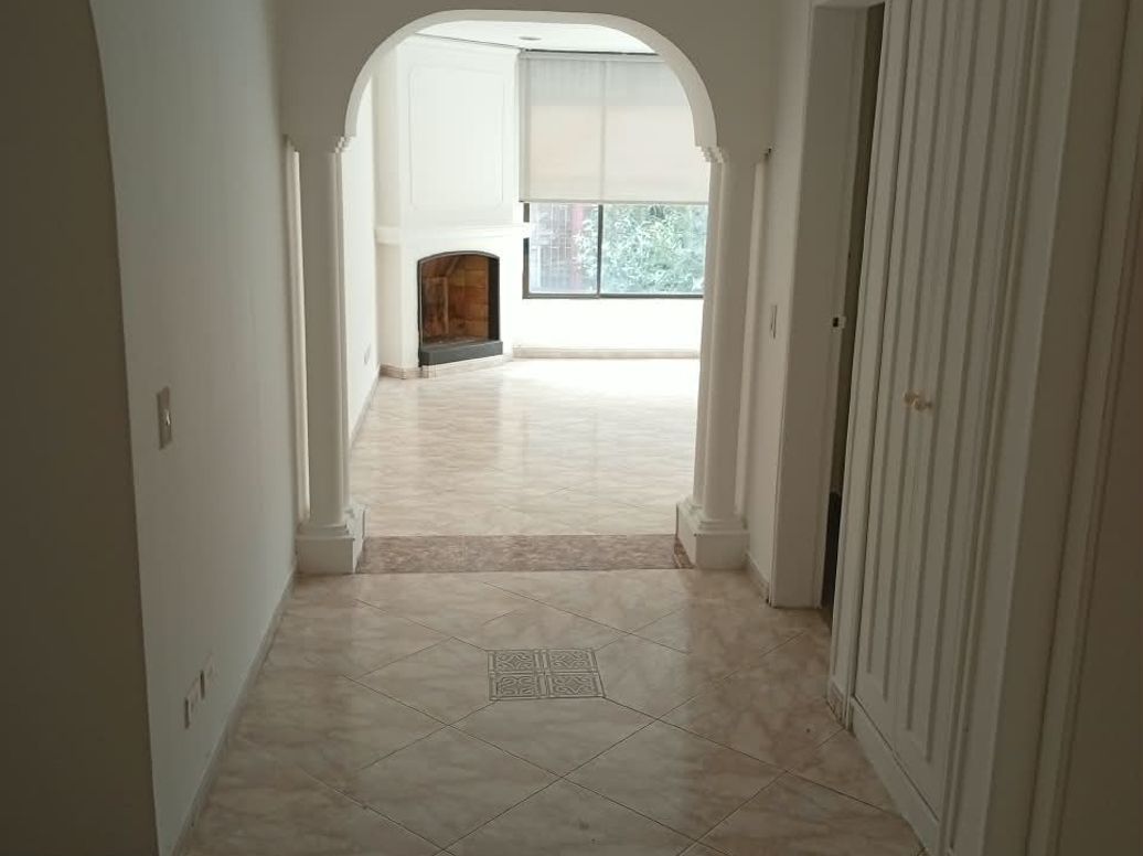 Apartamento de 3 alcobas en arriendo en Chico Norte Et. Iii, Bogotá, 123 m² · foto 16 de 20
