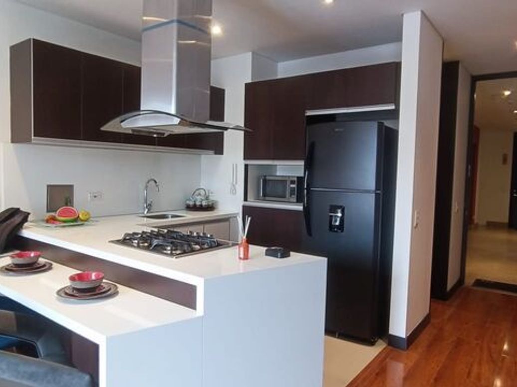 Apartamento de 1 alcoba en arriendo en Chico Norte Et. Iii, Bogotá, 53 m² · foto 4 de 13