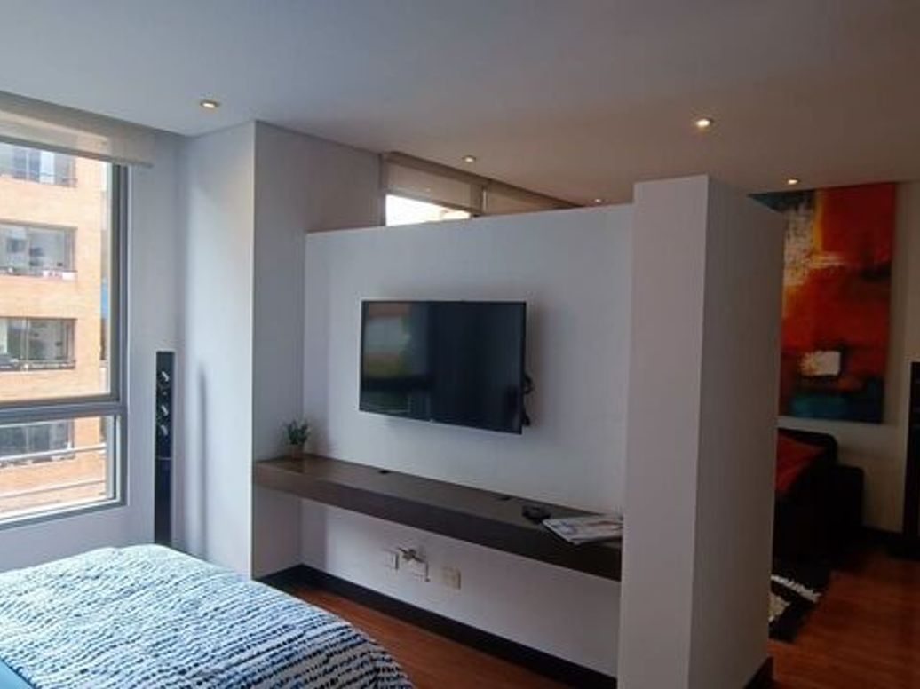 Apartamento de 1 alcoba en arriendo en Chico Norte Et. Iii, Bogotá, 53 m² · foto 9 de 13