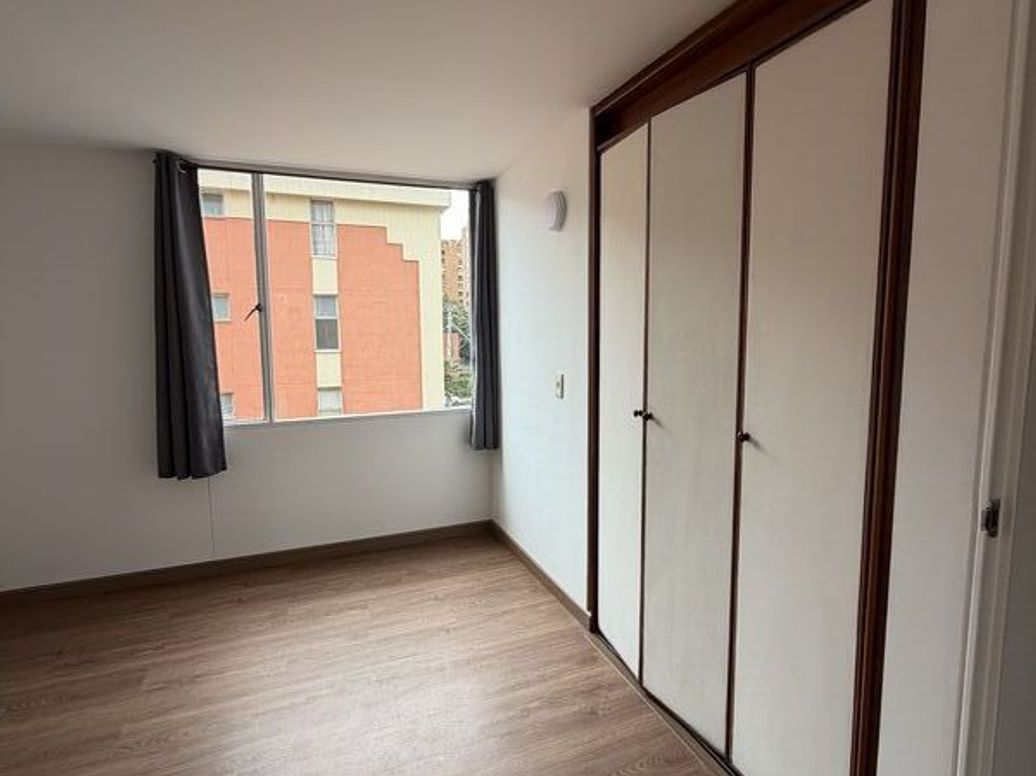 Apartamento de 3 alcobas en venta en Victoria Norte, Bogotá, 78 m² · foto 3 de 17