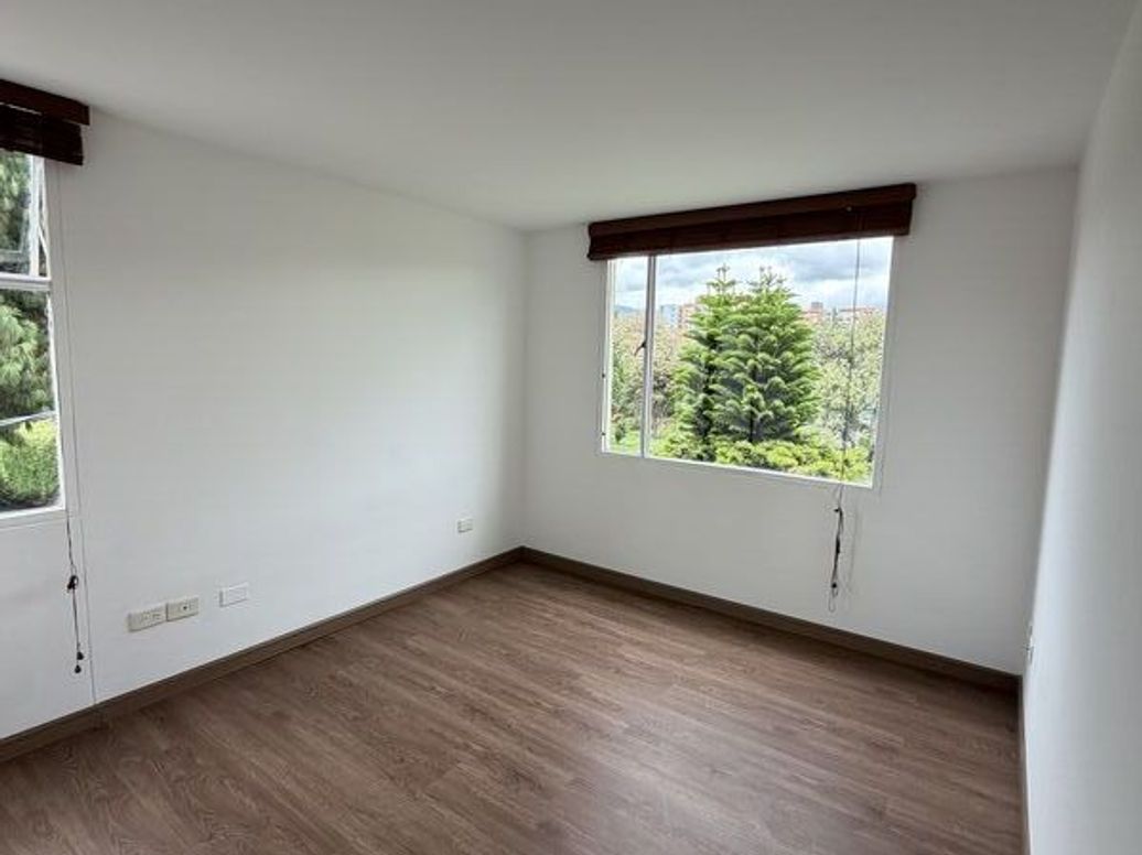 Apartamento de 3 alcobas en venta en Victoria Norte, Bogotá, 78 m² · foto 8 de 17