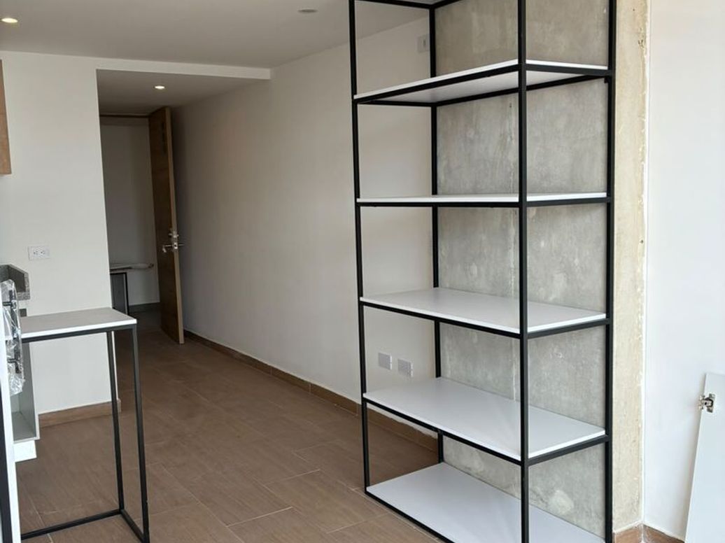 Apartaestudio en arriendo en Belalcázar, Bogotá, 23 m² · foto 2 de 5