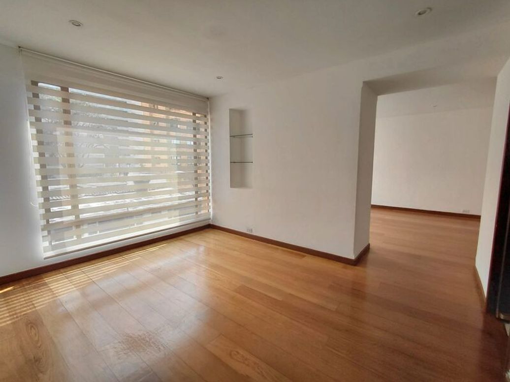 Apartamento de 3 alcobas en venta en Chico Norte Et. Iii, Bogotá, 147 m² · foto 4 de 20
