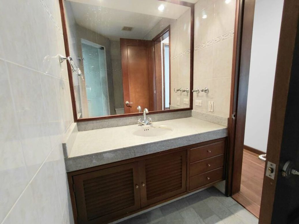 Apartamento de 3 alcobas en venta en Chico Norte Et. Iii, Bogotá, 147 m² · foto 20 de 20