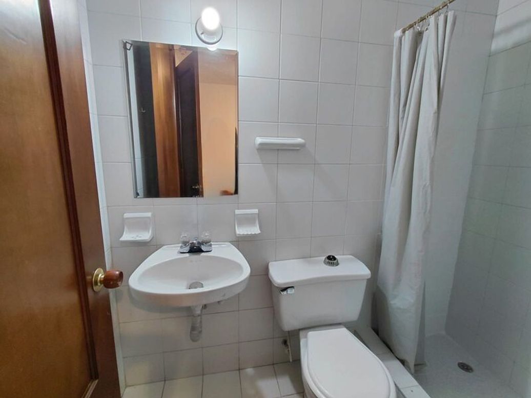 Apartamento de 3 alcobas en venta en Chico Norte Et. Iii, Bogotá, 147 m² · foto 9 de 20