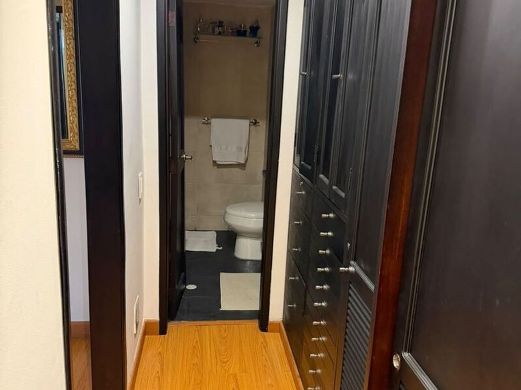 Apartamento de 3 alcobas en venta en Chico Norte Et. Iii, Bogotá, 180 m² · foto 6 de 12