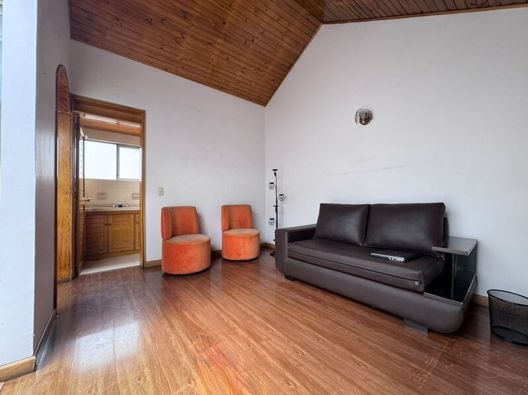 Apartamento de 4 alcobas en venta en Ciudad Salitre Occidental, Bogotá, 111 m² · foto 4 de 15