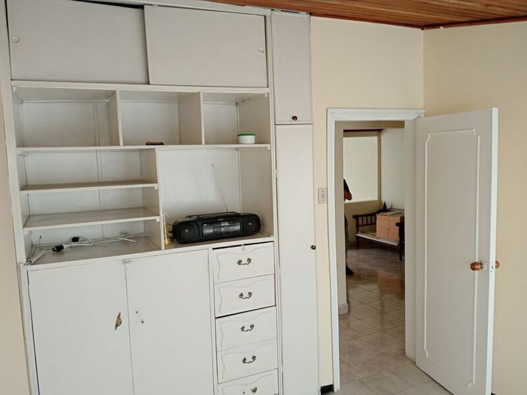 Casa de 6 alcobas en venta en El Encanto, Bogotá, 250 m² · foto 17 de 18