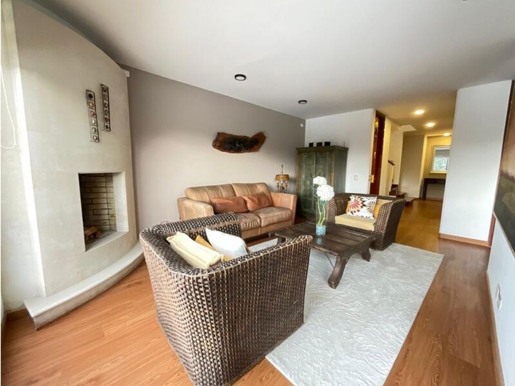 Apartamento de 3 alcobas en venta en Santa Bibiana, Bogotá, 185 m² · foto 2 de 20