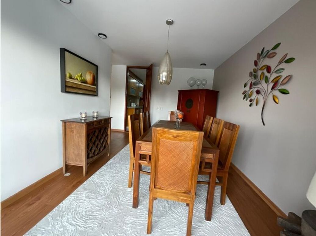 Apartamento de 3 alcobas en venta en Santa Bibiana, Bogotá, 185 m² · foto 3 de 20