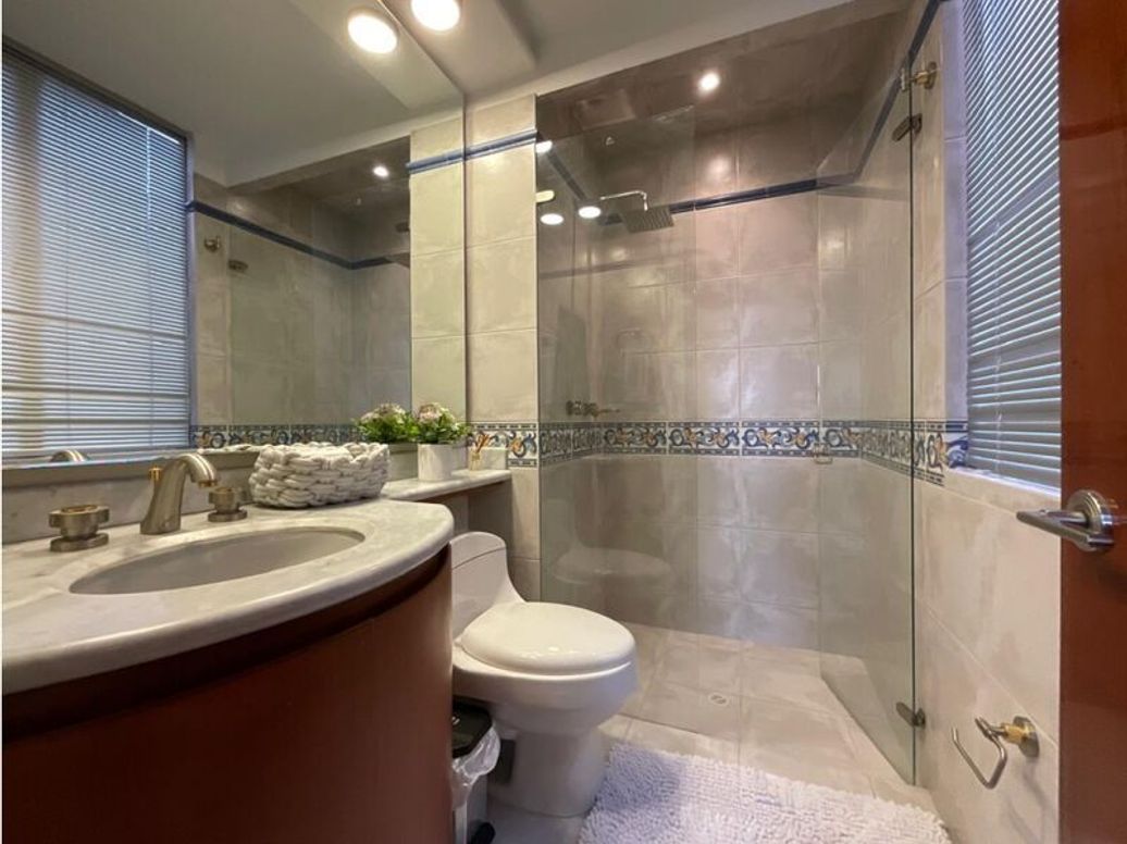 Apartamento de 3 alcobas en venta en Santa Bibiana, Bogotá, 185 m² · foto 16 de 20