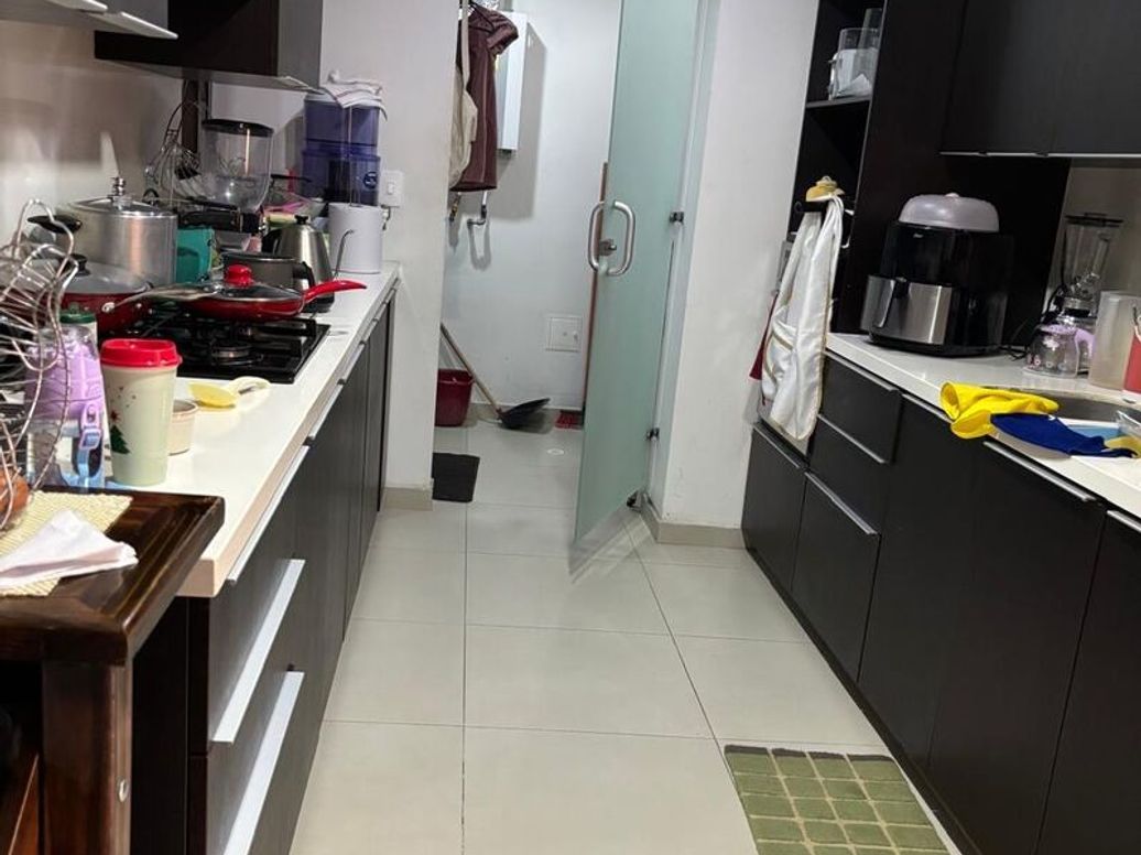 Apartamento de 3 alcobas en venta en Cr Brisas De Sotavento Et. Ii, Bogotá, 160 m² · foto 5 de 12