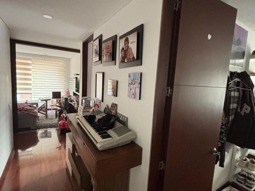 Apartamento de 3 alcobas en venta en Cr Brisas De Sotavento Et. Ii, Bogotá, 160 m² · foto 11 de 12