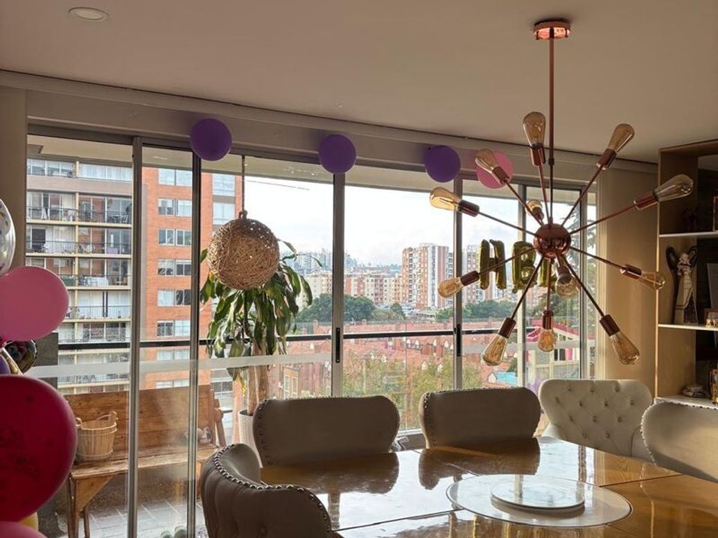 Apartamento de 3 alcobas en venta en Cr Brisas De Sotavento Et. Ii, Bogotá, 160 m² · foto 2 de 12