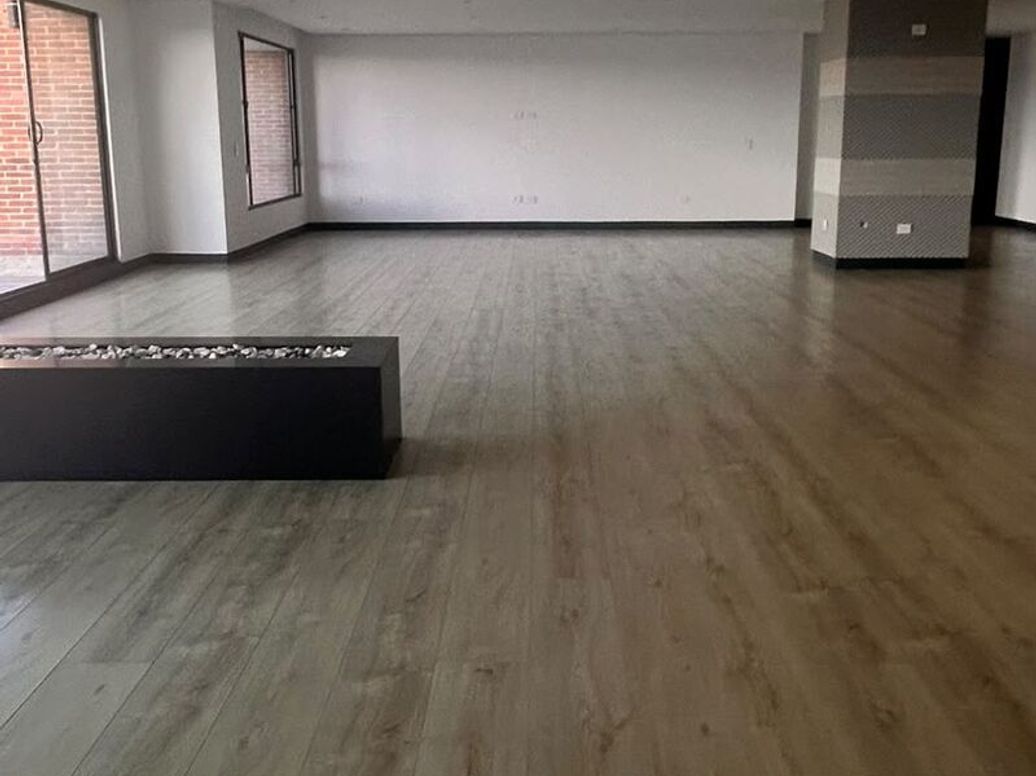 Apartamento de 4 alcobas en venta en Cerros De Santa Barbara, Bogotá, 488 m² · foto 10 de 14