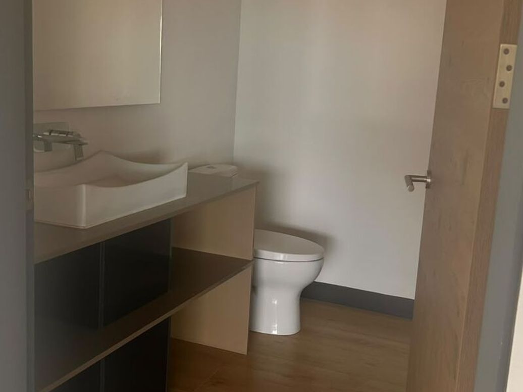Apartamento de 4 alcobas en venta en Cerros De Santa Barbara, Bogotá, 488 m² · foto 12 de 14