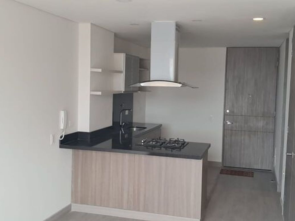 Apartamento de 1 alcoba en venta en Los Cedritos, Bogotá, 52 m² · foto 7 de 20