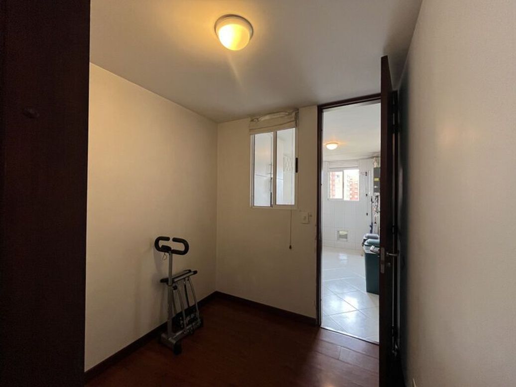 Apartamento de 3 alcobas en venta en Ciudad Salitre Sur-Oriental, Bogotá, 242 m² · foto 9 de 20