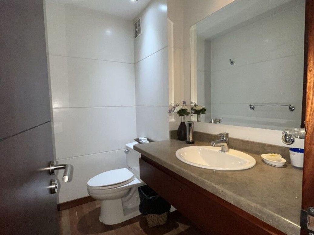 Apartamento de 3 alcobas en venta en Ciudad Salitre Sur-Oriental, Bogotá, 242 m² · foto 11 de 20