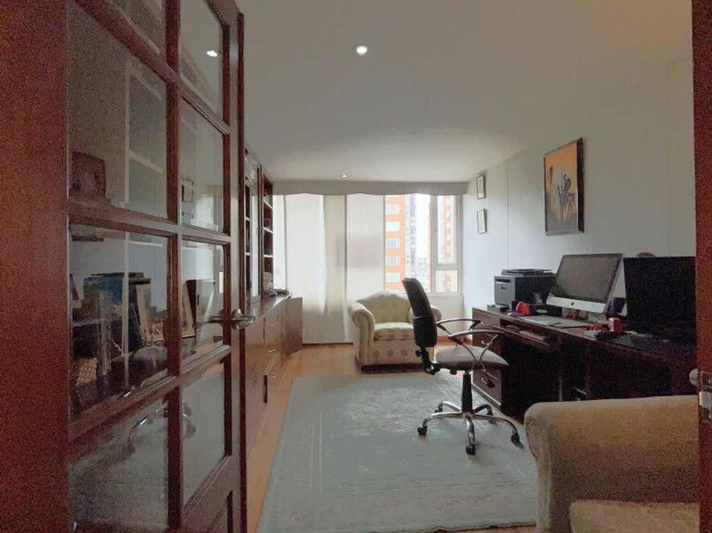 Apartamento de 3 alcobas en venta en Ciudad Salitre Sur-Oriental, Bogotá, 242 m² · foto 7 de 20