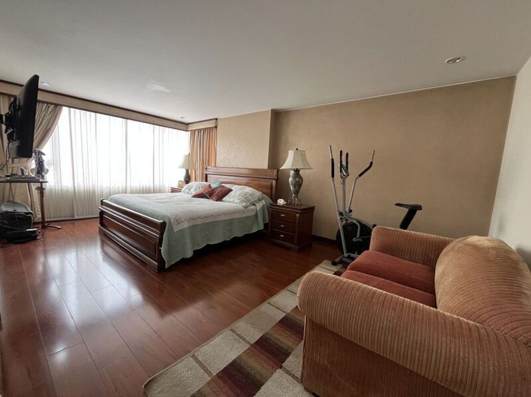 Apartamento de 3 alcobas en venta en Ciudad Salitre Sur-Oriental, Bogotá, 242 m² · foto 12 de 20