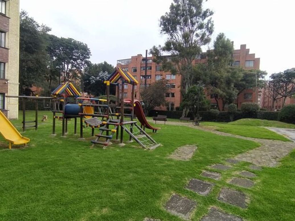 Apartamento de 3 alcobas en venta en Atenas, Bogotá, 83 m² · foto 17 de 20