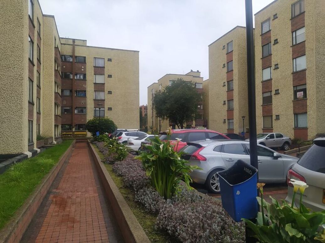 Apartamento de 3 alcobas en venta en Atenas, Bogotá, 83 m² · foto 20 de 20