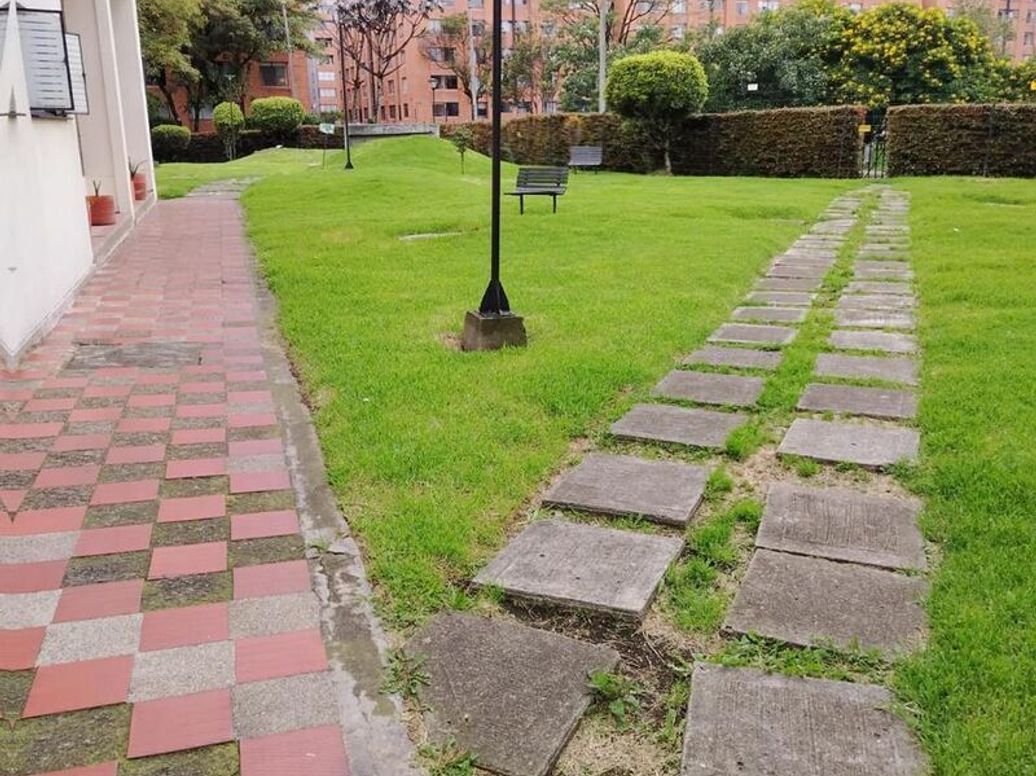 Apartamento de 3 alcobas en venta en Atenas, Bogotá, 83 m² · foto 18 de 20