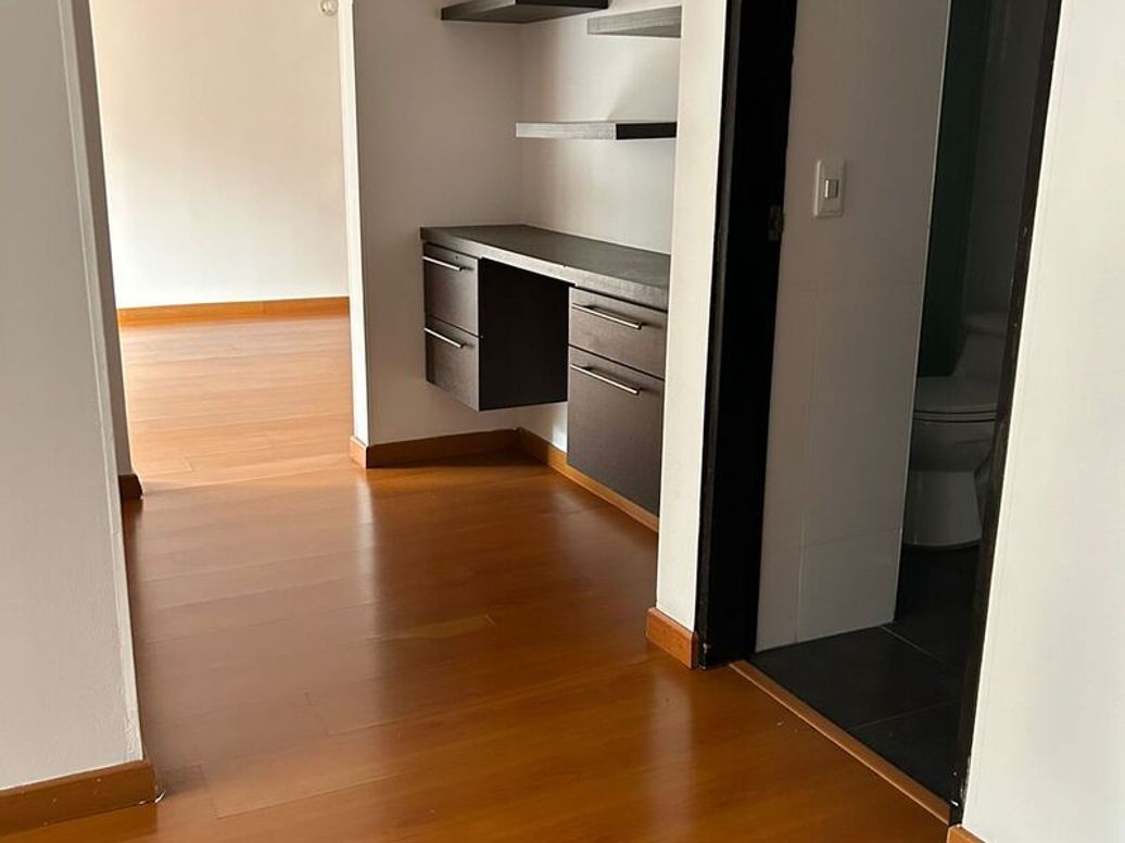 Apartamento de 3 alcobas en venta en Atenas, Bogotá, 83 m² · foto 7 de 20