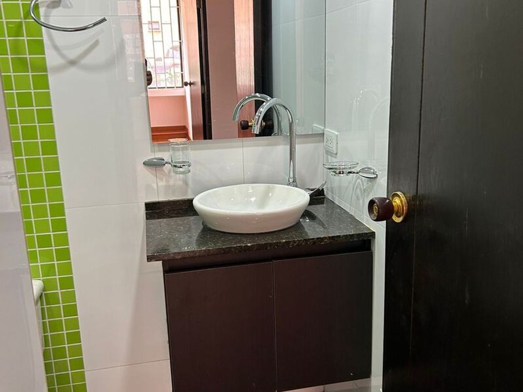 Apartamento de 3 alcobas en venta en Atenas, Bogotá, 83 m² · foto 8 de 20