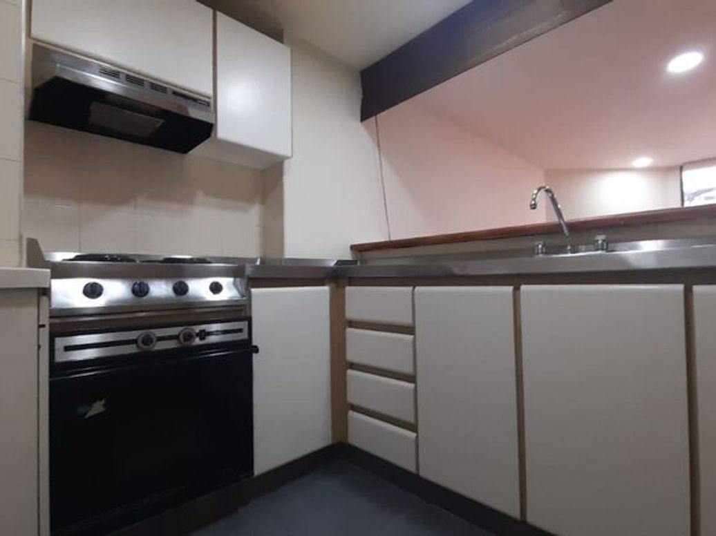 Apartaestudio en venta en Cedritos, Bogotá, 43 m² · foto 4 de 18