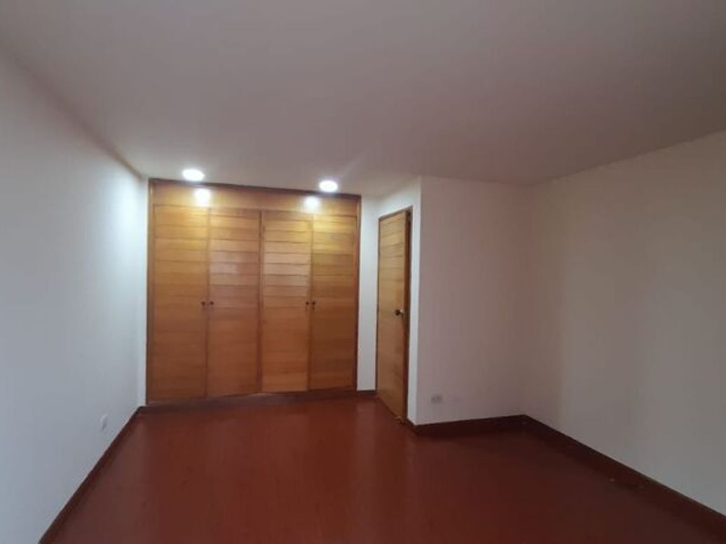 Apartaestudio en venta en Cedritos, Bogotá, 43 m² · foto 16 de 18