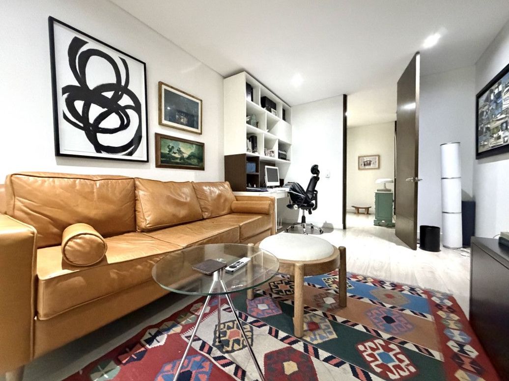 Apartamento de 2 alcobas en venta en Los Rosales, Bogotá, 130 m² · foto 14 de 20