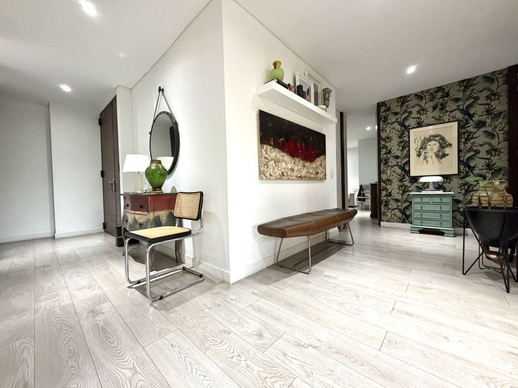 Apartamento de 2 alcobas en venta en Los Rosales, Bogotá, 130 m² · foto 8 de 20