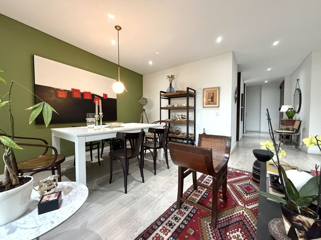 Apartamento de 2 alcobas en venta en Los Rosales, Bogotá, 130 m² · foto 7 de 20