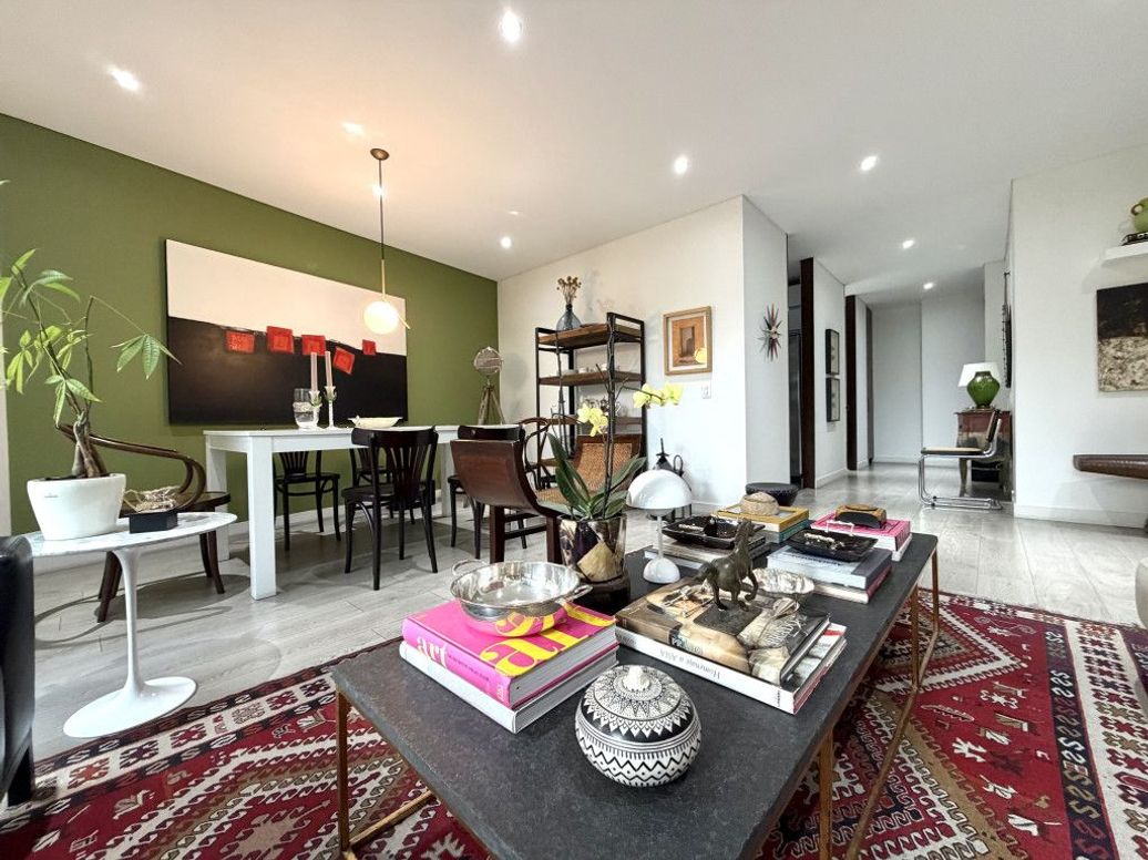 Apartamento de 2 alcobas en venta en Los Rosales, Bogotá, 130 m² · foto 4 de 20