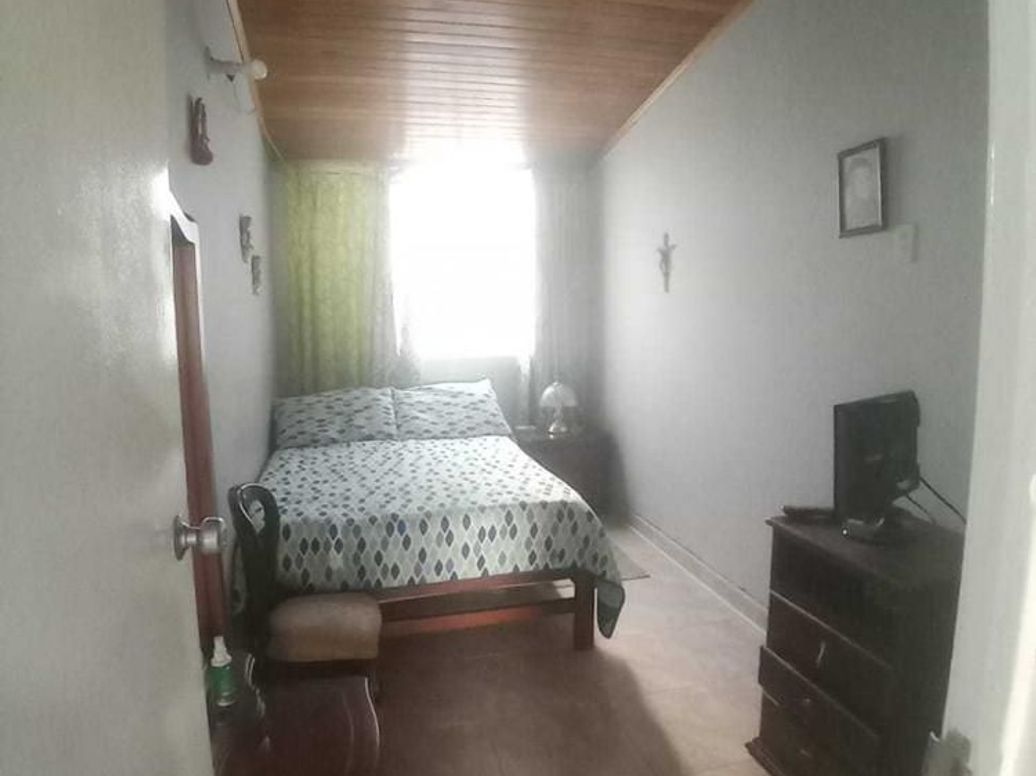 Casa de 3 alcobas en venta en Autopista Medellin, Bogotá, 188 m² · foto 11 de 20