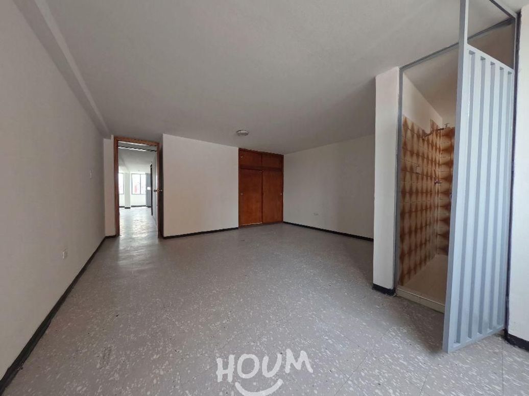 Apartamento de 3 alcobas en arriendo en Carlos Lleras Restrepo Manzana B, Bogotá, 140 m² · foto 4 de 10