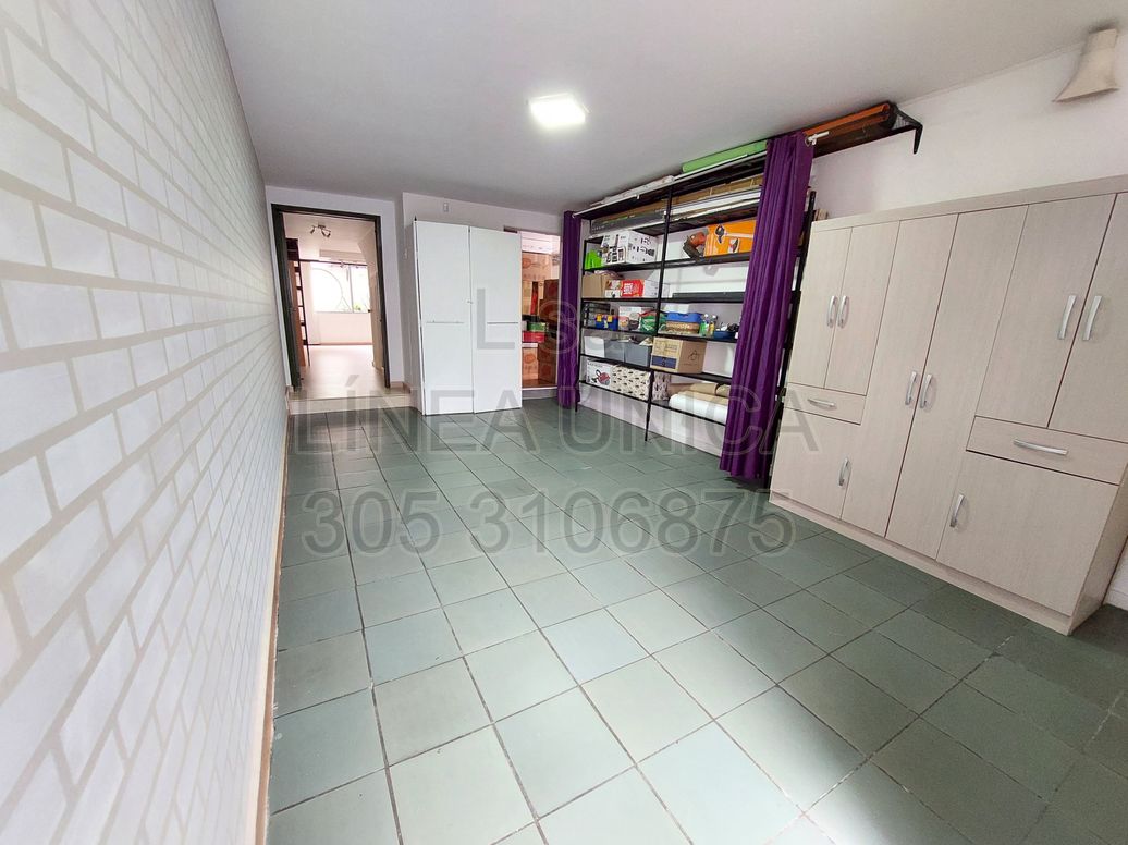 Casa de 6 alcobas en venta en Santa Ana Occidental, Bogotá, 315 m² · foto 20 de 20