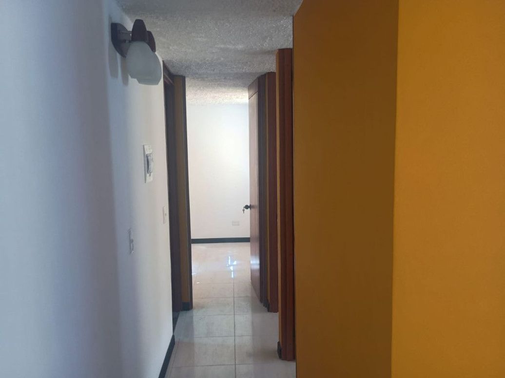 Apartamento de 3 alcobas en arriendo en Morabia, Bogotá, 45 m² · foto 11 de 18