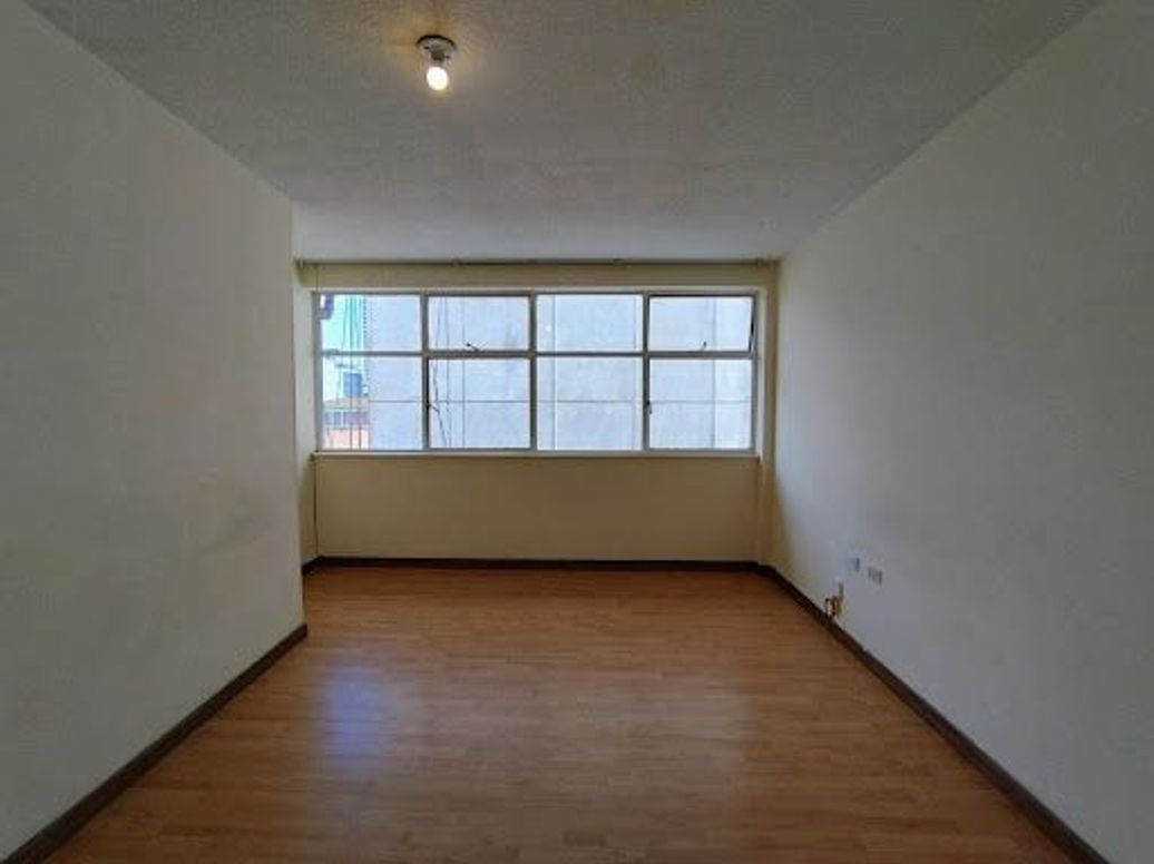 Apartamento de 3 alcobas en arriendo en Las Nieves, Bogotá, 130 m² · foto 12 de 20