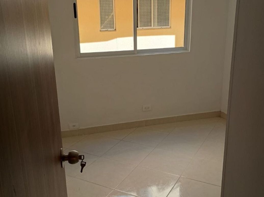 Apartamento de 2 alcobas en venta en El Codito, Bogotá, 43 m² · foto 6 de 12