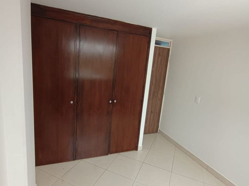 Apartamento de 2 alcobas en venta en El Codito, Bogotá, 43 m² · foto 10 de 12