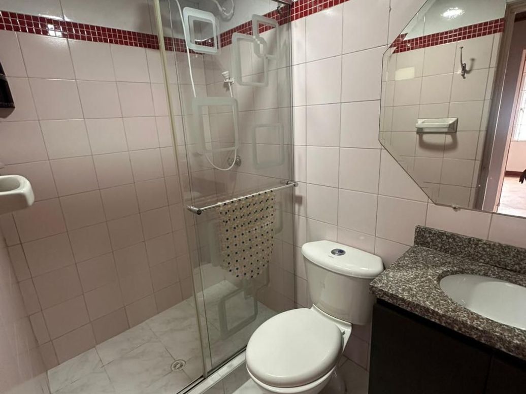 Apartamento de 3 alcobas en arriendo en Las Orquideas, Bogotá, 160 m² · foto 11 de 14